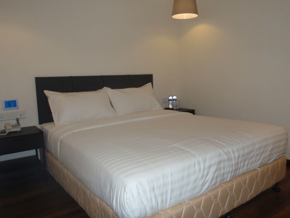 סובאנג ג'איה 9 Square Hotel - Subang מראה חיצוני תמונה