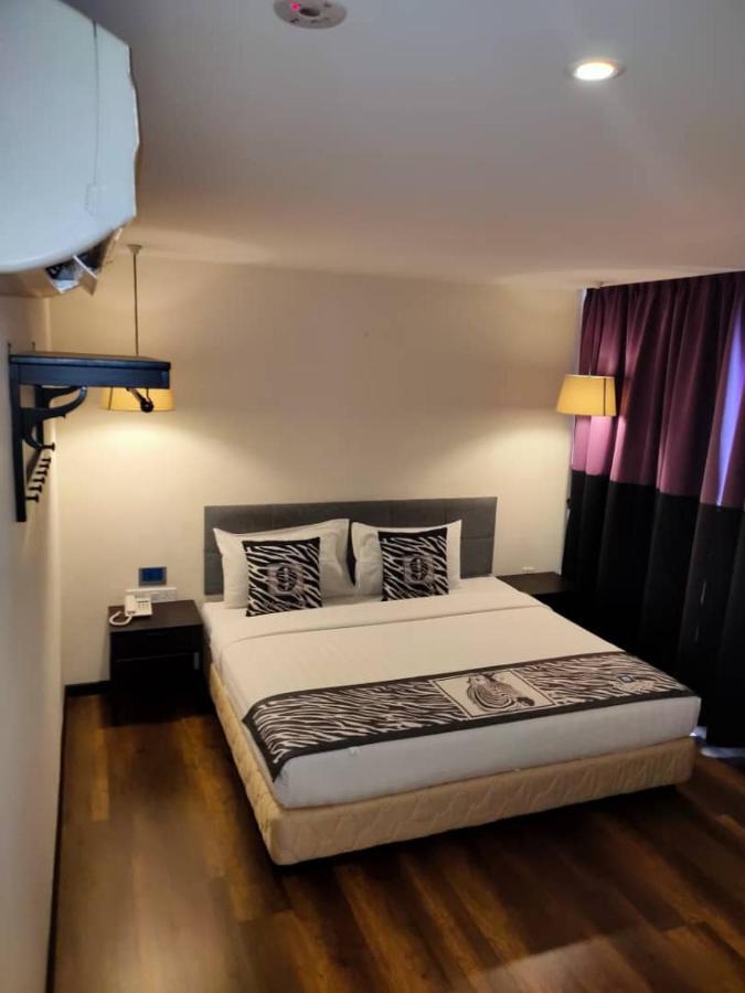 סובאנג ג'איה 9 Square Hotel - Subang מראה חיצוני תמונה