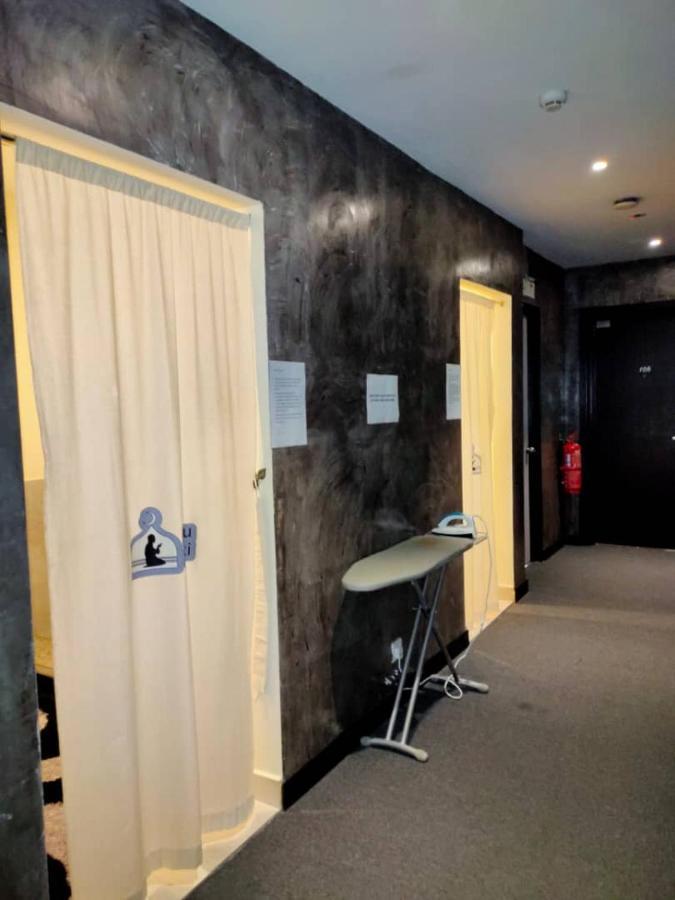 סובאנג ג'איה 9 Square Hotel - Subang מראה חיצוני תמונה